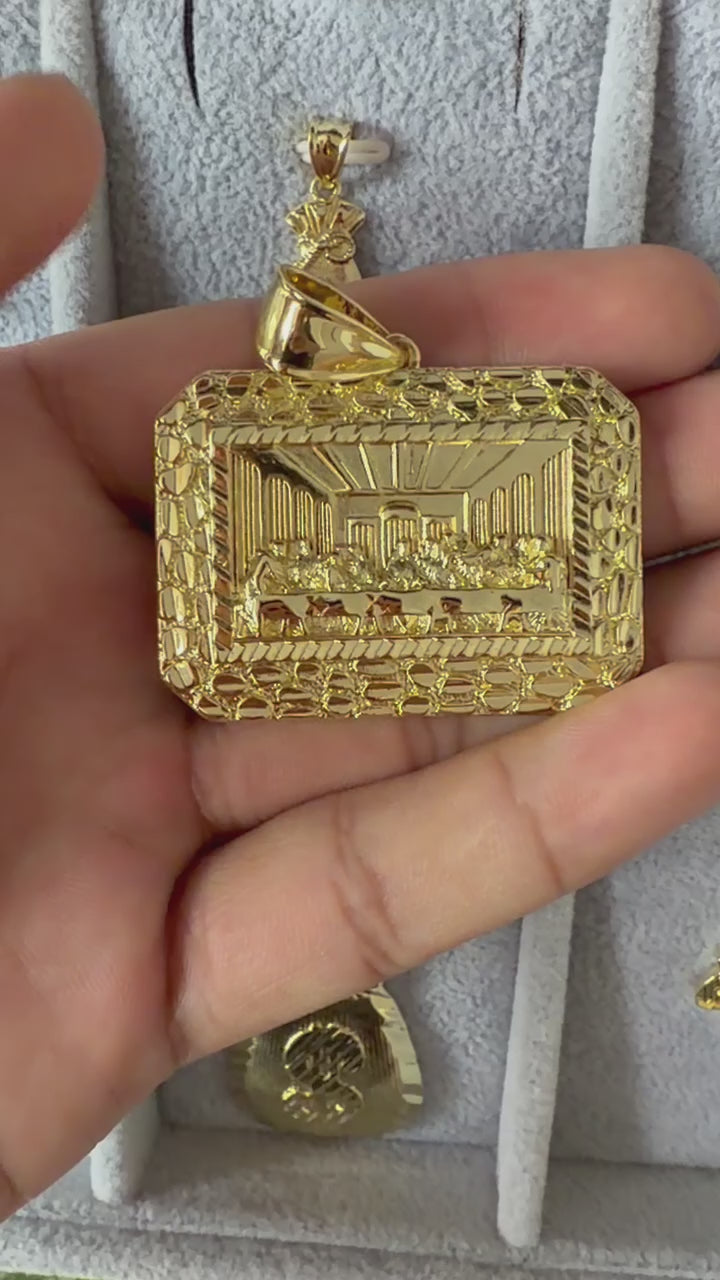 Yellow Gold Nugget-Frame Last
Supper Pendant